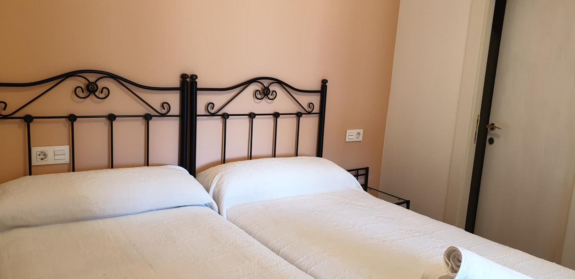 Apartamentos Fermin Cangas de Onís Exterior photo