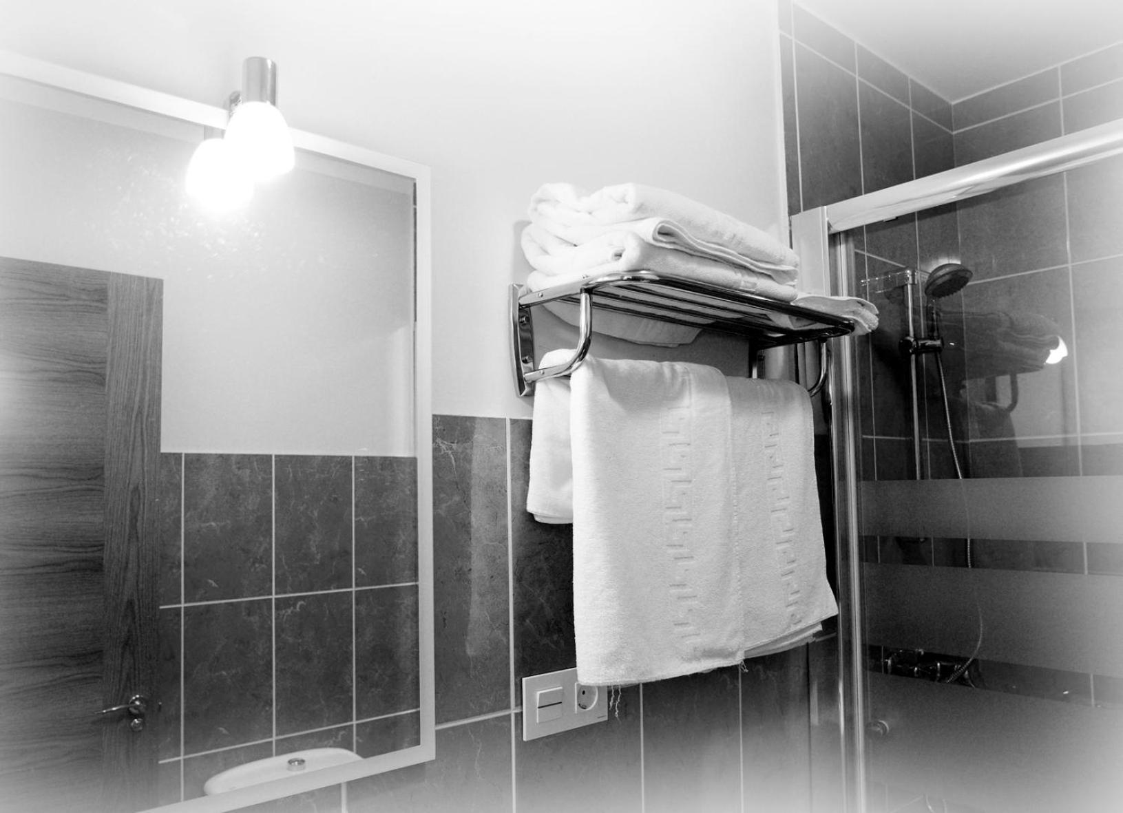Apartamentos Fermin Cangas de Onís Exterior photo